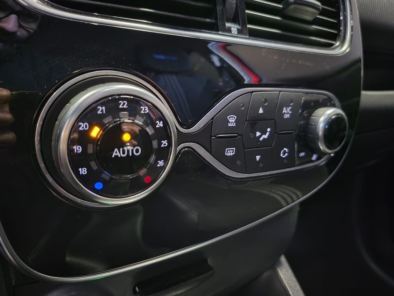 RENAULT CLIO IV 0.9 TCE 90cv BVM5 GT LINE / CAMERA / KEYLESS / PARK ASSIST / PROJECTEUR LED