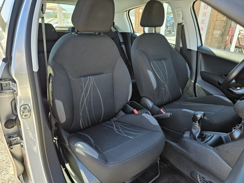 PEUGEOT 208 1.4 HDI 70 CH ACTIVE CLIM 5 PORTES 