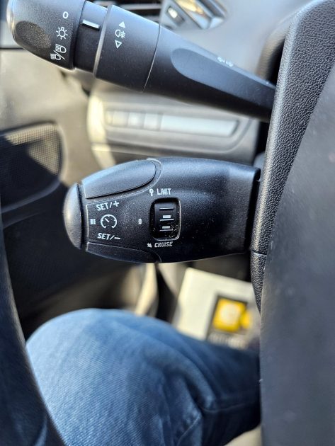 PEUGEOT 208 1.4 HDI 70 CH ACTIVE CLIM 5 PORTES 