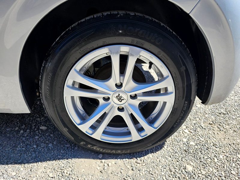 PEUGEOT 208 1.4 HDI 70 CH ACTIVE CLIM 5 PORTES 