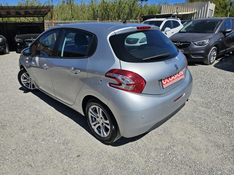 PEUGEOT 208 1.4 HDI 70 CH ACTIVE CLIM 5 PORTES 