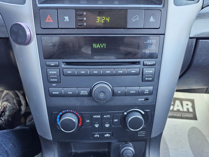 CHEVROLET CAPTIVA 2.0 VCDI 150 CH 7 PLACES LT FAMILY NAVI PACK 