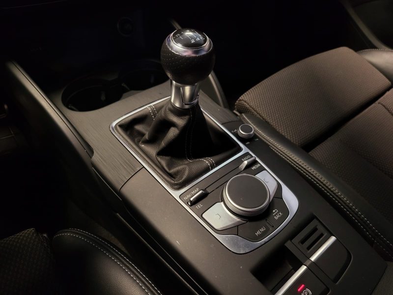 AUDI A3 Sportback 1.4 TSI 150cv S LINE APPLE CARPLAY / ENTRETIEN AUDI VOLKSWAGEN