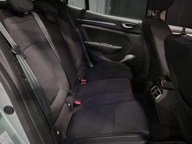 RENAULT MEGANE IV PHASE 2 1.5 BluedCi 116cv BUSINESS / KEYLESS / VIRTUAL COCKPIT / RADARS AV AR