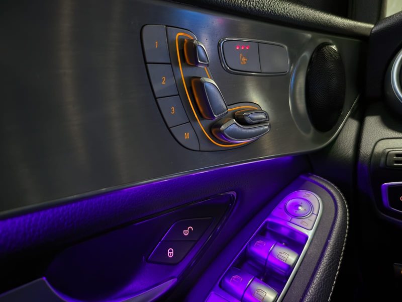 MERCEDES GLC COUPE COUPE 220d 4MATIC 9G-TRONIC 194cv AMG LINE TOIT OUVRANT / CARPLAY / COCKPIT