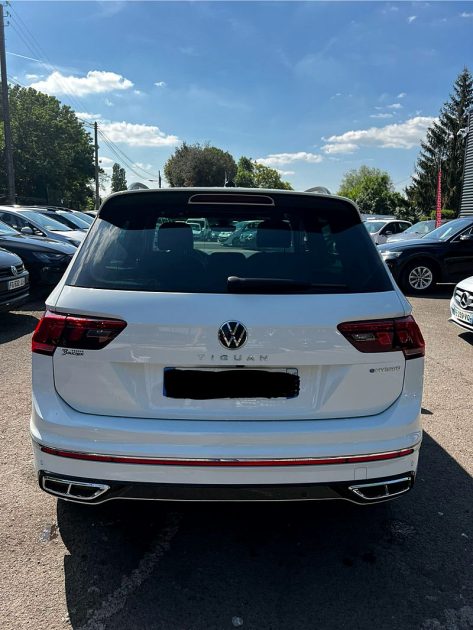 VOLKSWAGEN TIGUAN 2021