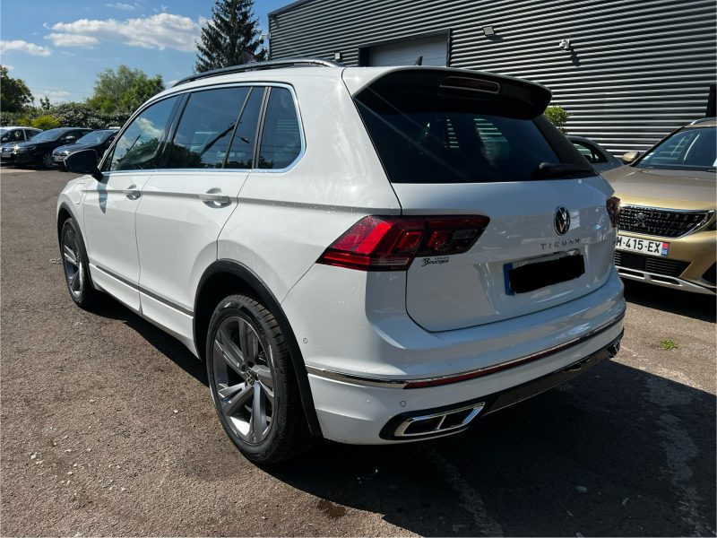 VOLKSWAGEN TIGUAN 2021