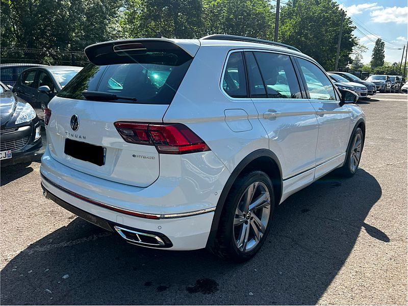 VOLKSWAGEN TIGUAN 2021