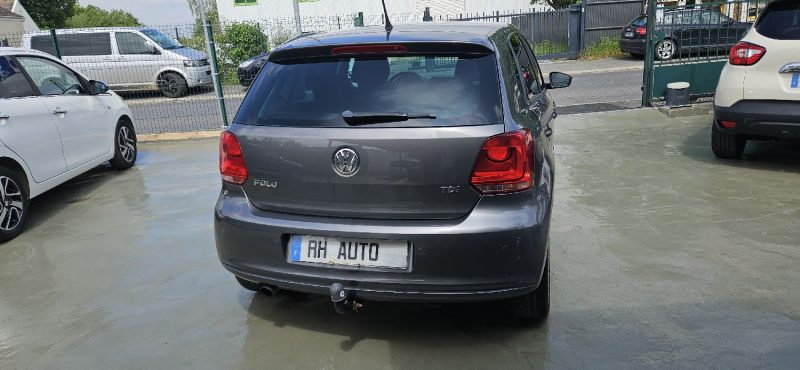 VOLKSWAGEN POLO V 