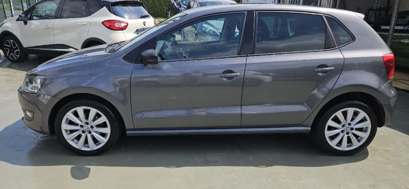 VOLKSWAGEN POLO V 