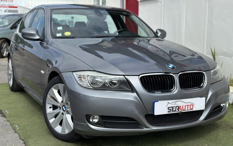 B.M.W. SERIE 3 2009
