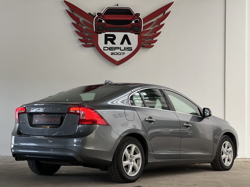 VOLVO S60 D2 120CH SUMMUM
