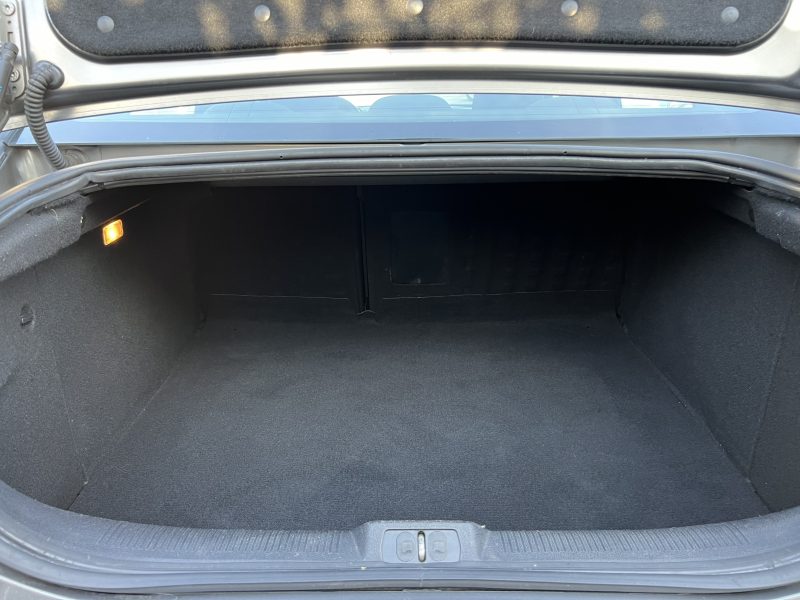 PEUGEOT 407 PHASE 2 1.6 HDI 110 Cv GPS BLUETOOTH REGULATEUR & LIMITEUR / 99 900 Kms - GARANTIE 1 AN