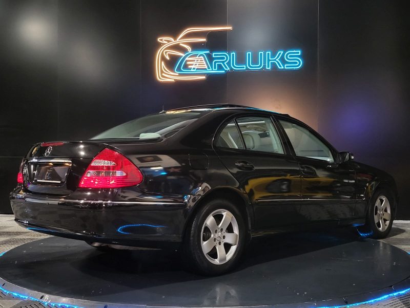 MERCEDES CLASSE E 350 V6 272cv Avantgarde 4Matic BVA