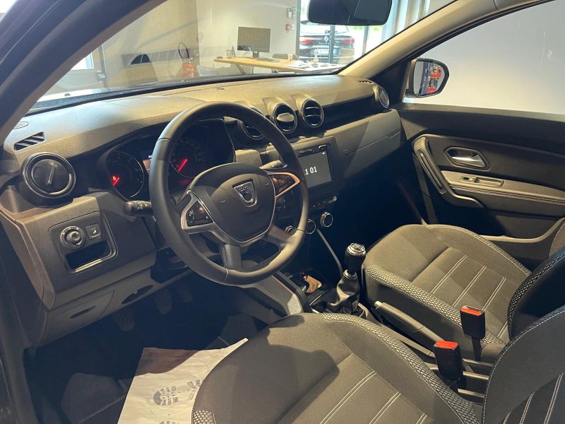 DUSTER Finition:1.5 dCi 115 PRESTIGE 4X2 / CAMERA 360 / CARTE MAIN LIBRE
