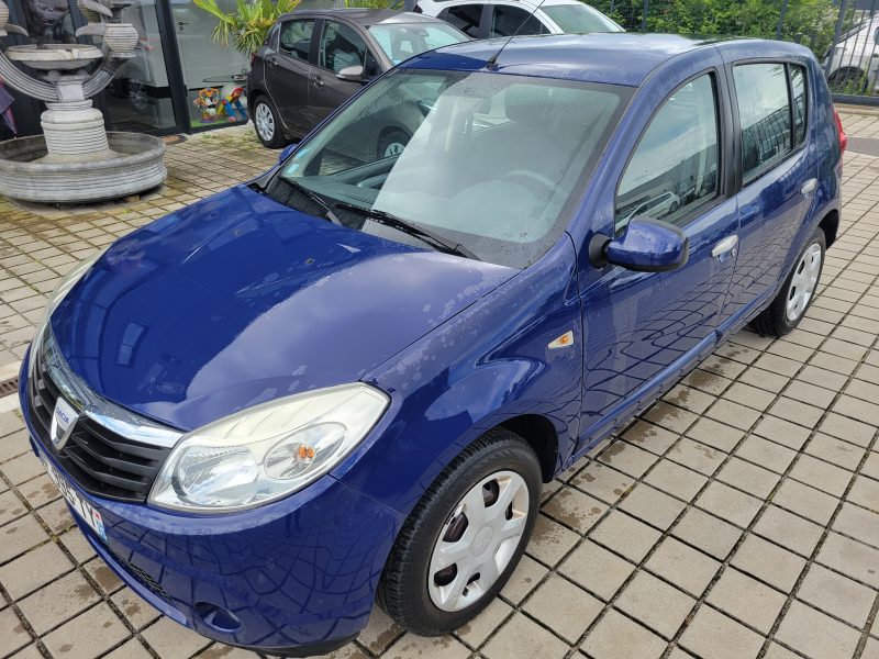DACIA SANDERO  1.4 MPI 75 GPL ECO 2 LAUREATE 2009