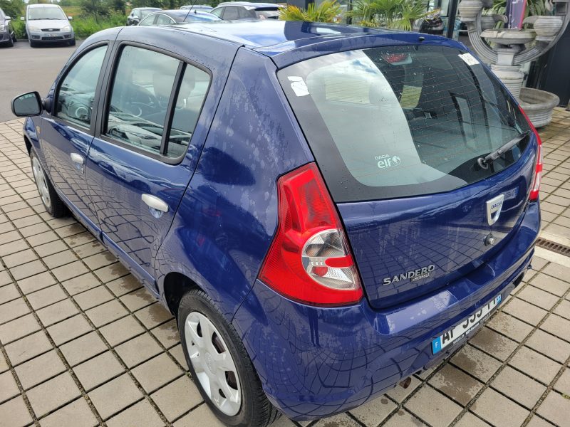 DACIA SANDERO  1.4 MPI 75 GPL ECO 2 LAUREATE 2009