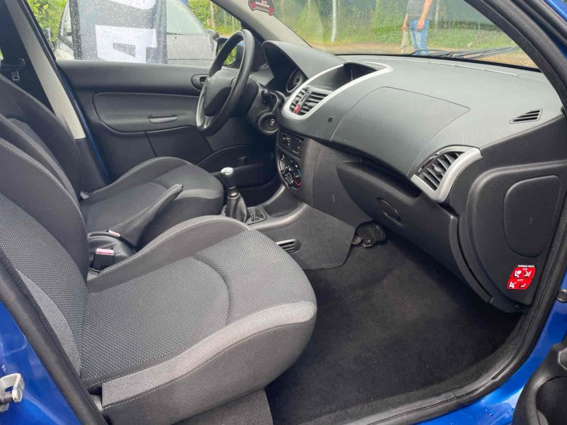 PEUGEOT 206+ 1.4HDI 70CV