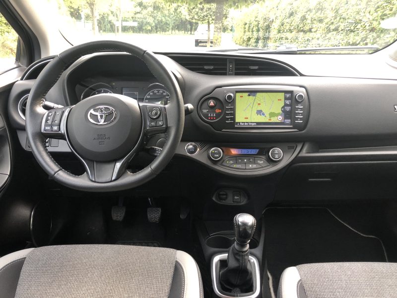 TOYOTA YARIS 2019