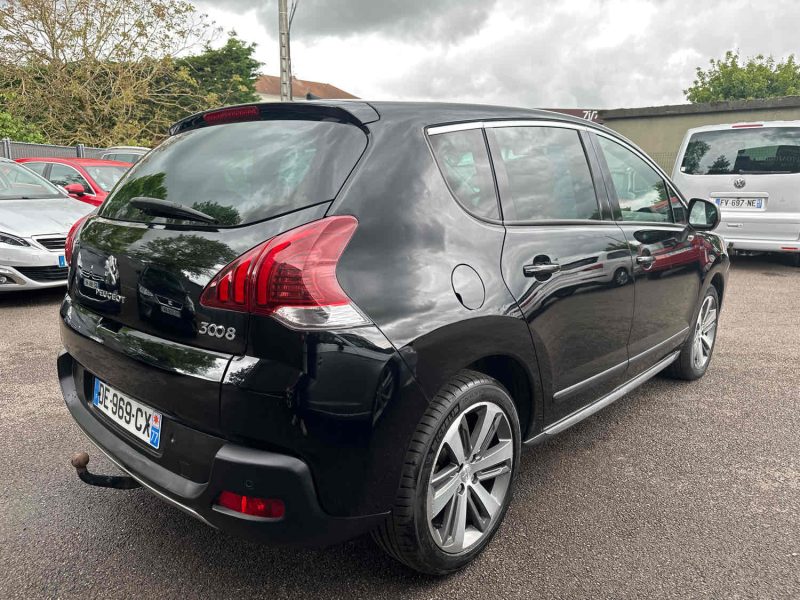 PEUGEOT 3008  2014