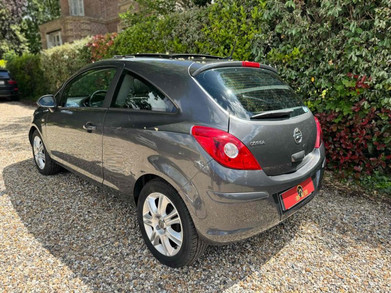 OPEL CORSA 2011 1.4 100cv