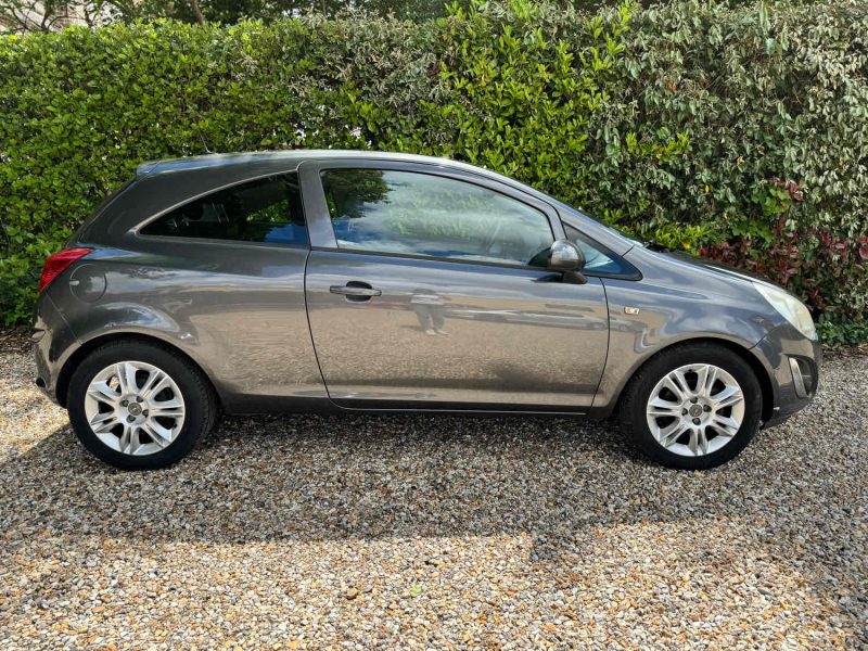 OPEL CORSA 2011 1.4 100cv