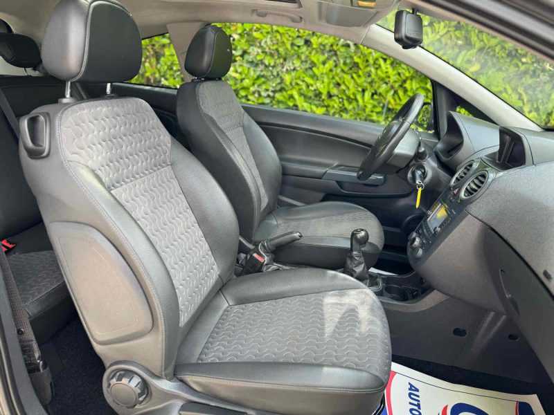 OPEL CORSA 2011 1.4 100cv