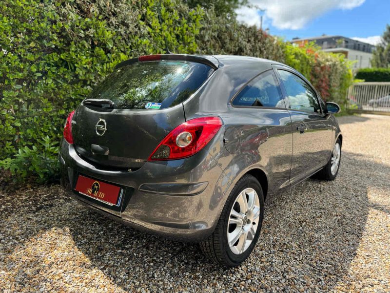 OPEL CORSA 2011 1.4 100cv