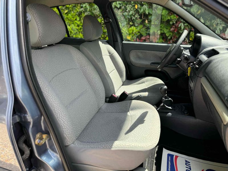 RENAULT CLIO II 2006 1.2 75cv CAMPUS