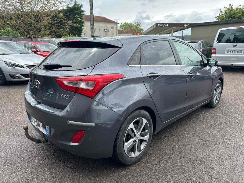 HYUNDAI I30 2017
