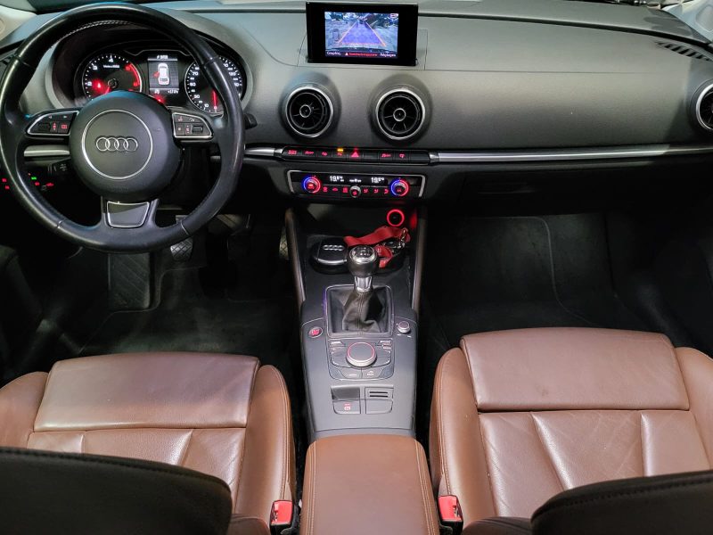 AUDI A3 Sportback 1.6 TDI 110cv Ambition Luxe BVM6