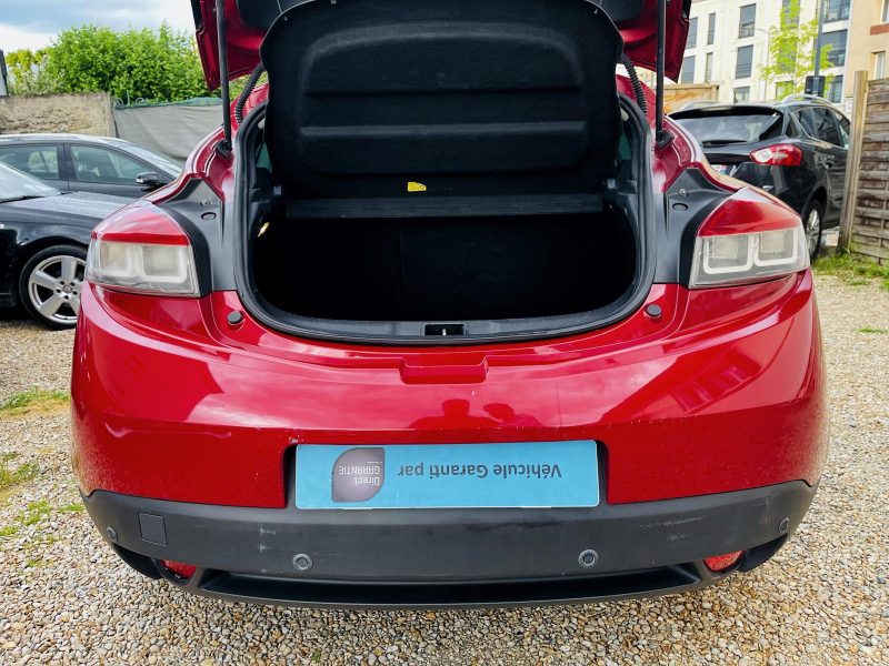 RENAULT MEGANE III COUPE 2010