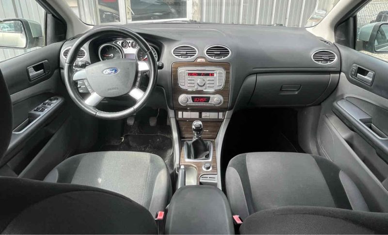 FORD FOCUS II 2009