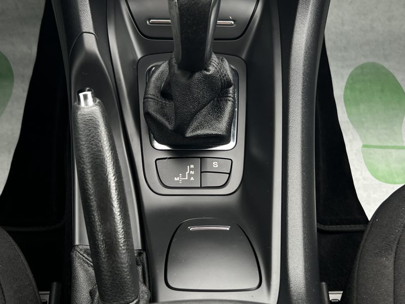 CITROEN C5 II PHASE 2 1.6 VTI 120 Cv PREMIERE MAIN / BOITE AUTOMATIQUE 47 700 Kms - Garantie 1 an