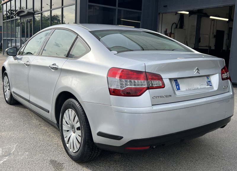 CITROEN C5 II PHASE 2 1.6 VTI 120 Cv PREMIERE MAIN / BOITE AUTOMATIQUE 47 700 Kms - Garantie 1 an