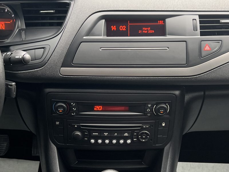 CITROEN C5 II PHASE 2 1.6 VTI 120 Cv PREMIERE MAIN / BOITE AUTOMATIQUE 47 700 Kms - Garantie 1 an