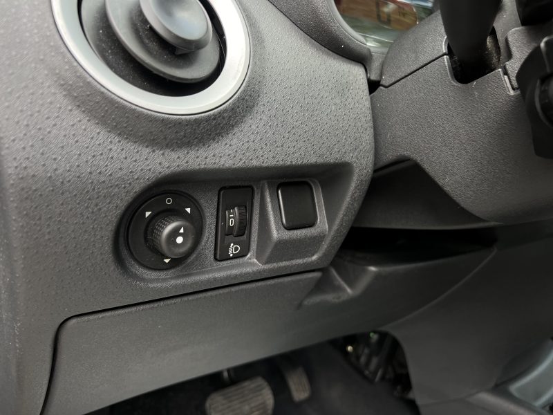 CITROEN C2 C2 EXCLUSIVE 1.4 75 Cv BOITE AUTOMATIQUE / 48 500 Kms - GARANTIE 1 AN