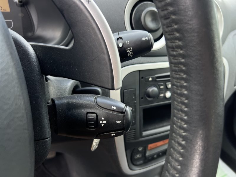 CITROEN C2 C2 EXCLUSIVE 1.4 75 Cv BOITE AUTOMATIQUE / 48 500 Kms - GARANTIE 1 AN