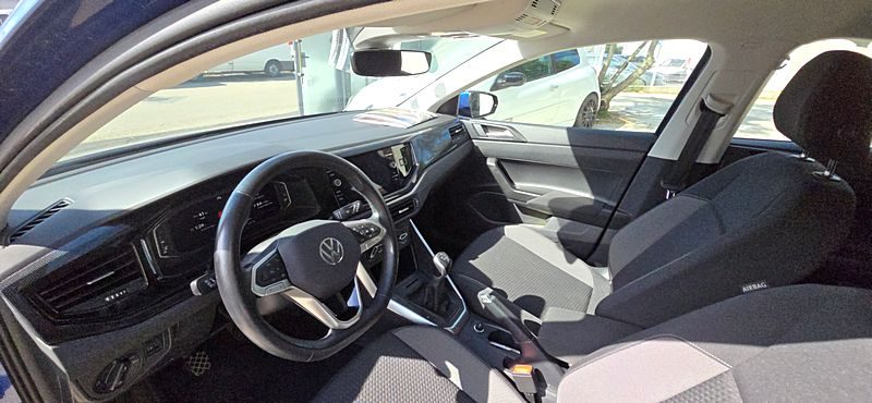 VOLKSWAGEN POLO VI 2022