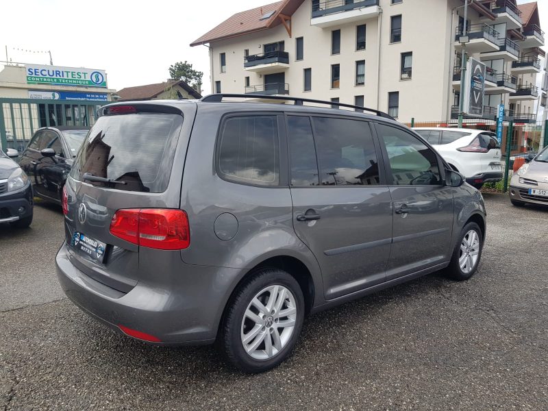 VOLKSWAGEN TOURAN 1.6 TDi 105CV TRENDLINE 7PLACES