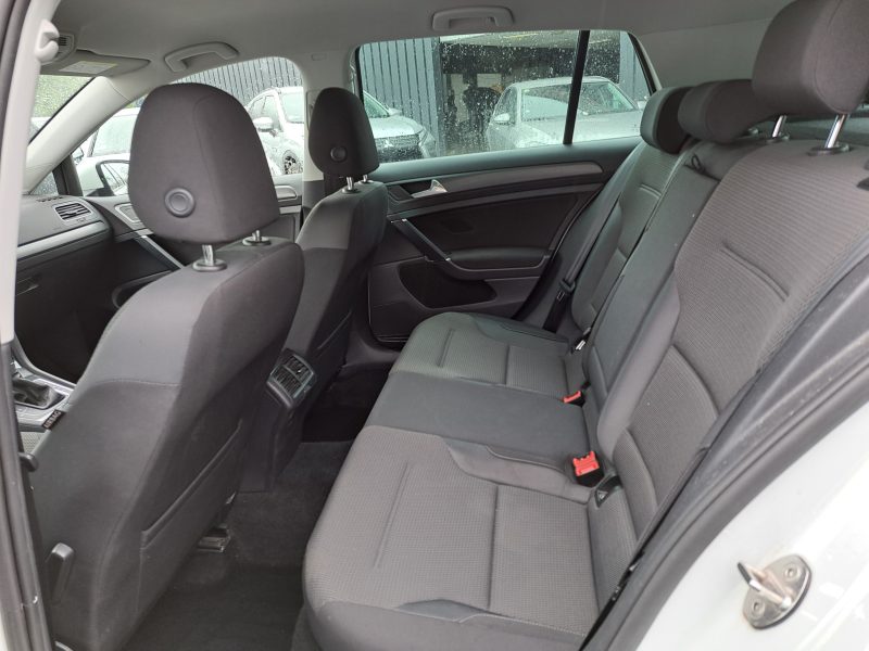 VOLKSWAGEN GOLF VII 2017