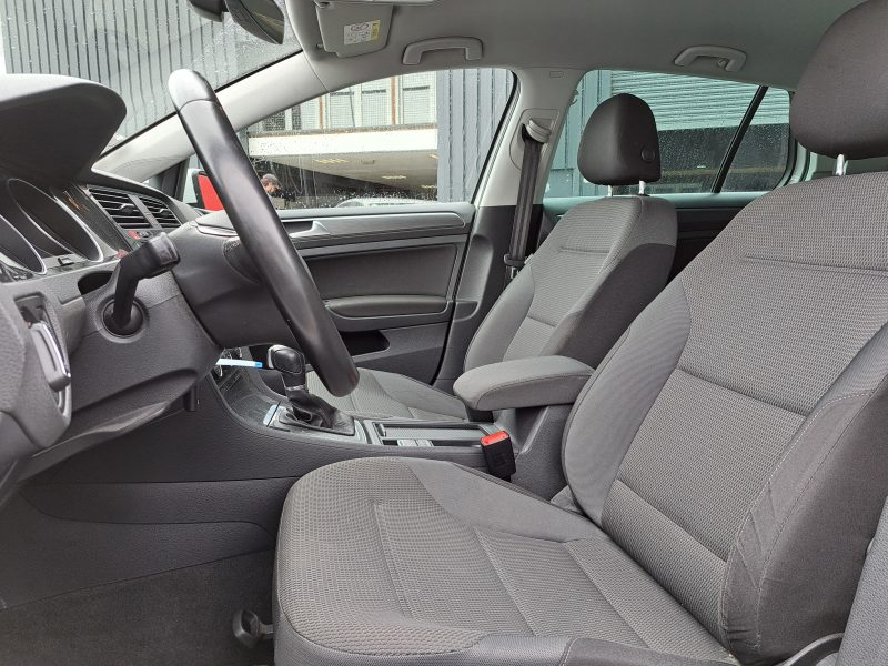 VOLKSWAGEN GOLF VII 2017