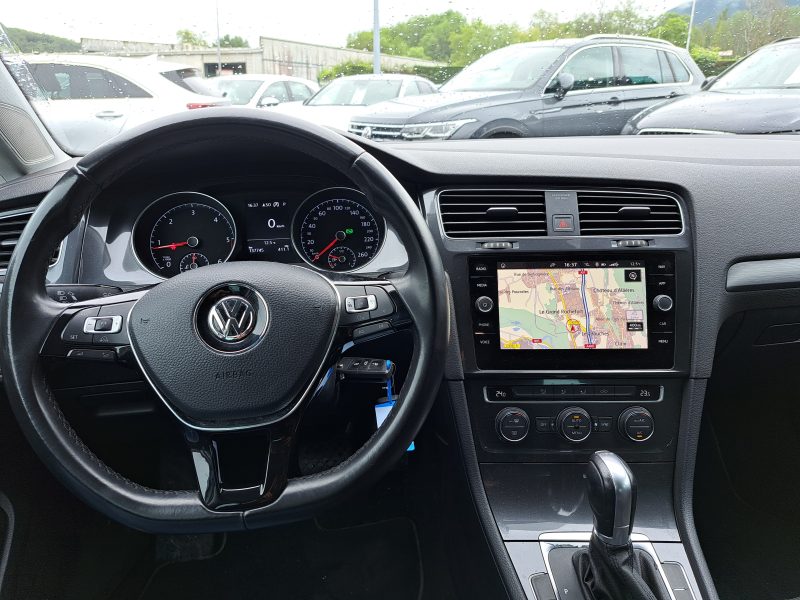 VOLKSWAGEN GOLF VII 2017