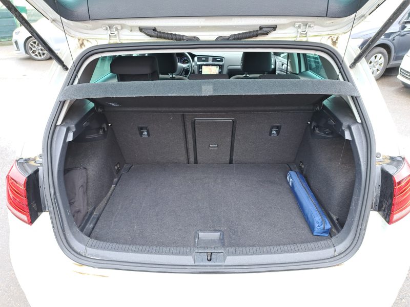 VOLKSWAGEN GOLF VII 2017