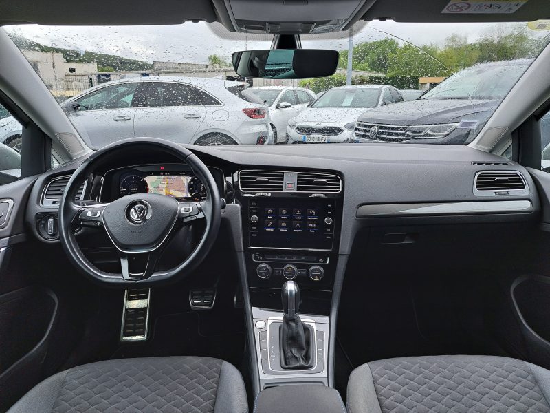 VOLKSWAGEN GOLF VII 2018