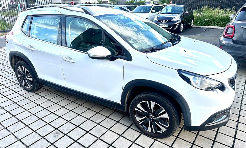 PEUGEOT 2008 1.2LPURETECH 110CH S&S PACK ALLURE