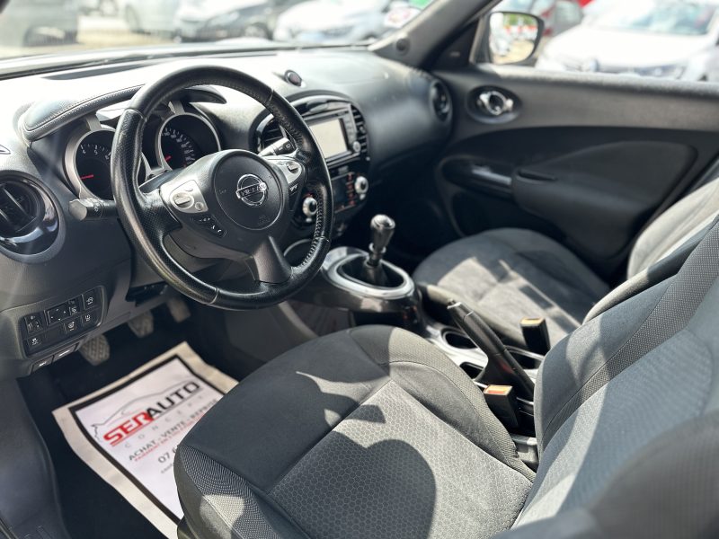 NISSAN JUKE 2015