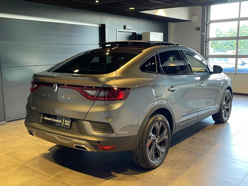 RENAULT ARKANA  2022