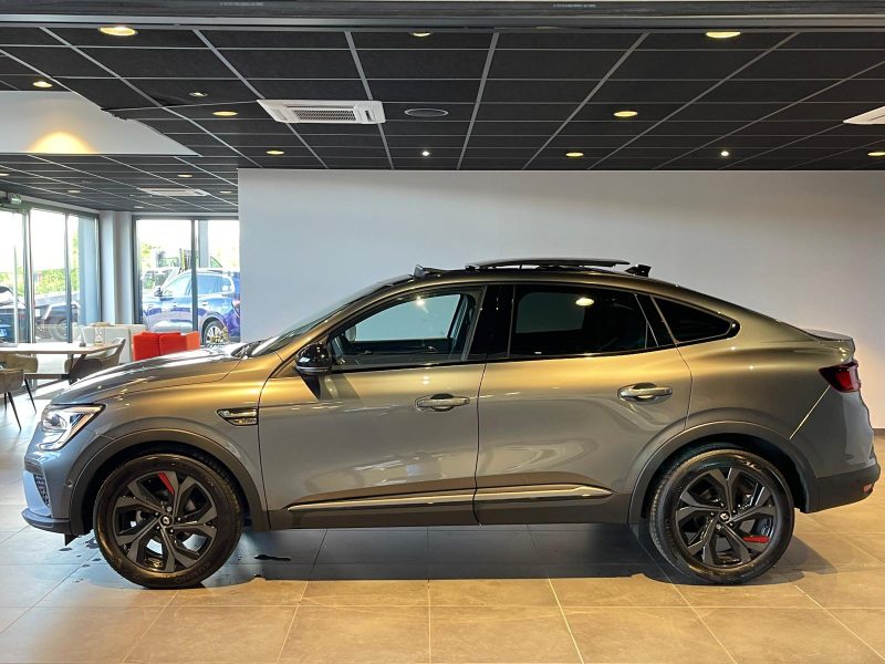 RENAULT ARKANA  2022