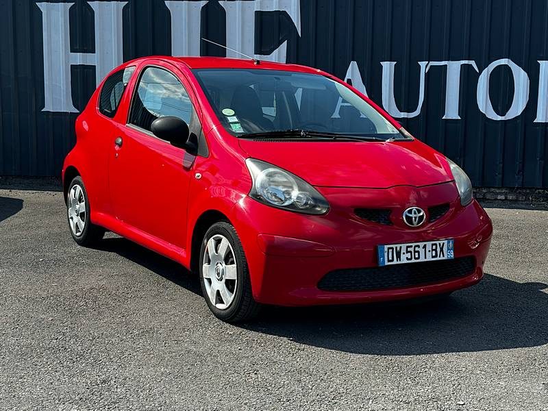 TOYOTA AYGO 